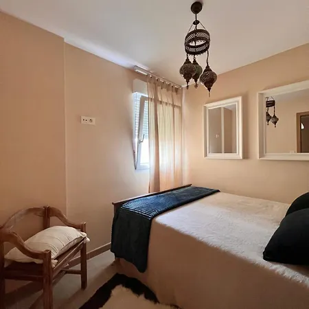 Con Jardin Cerca De La Playa En * Corcubión